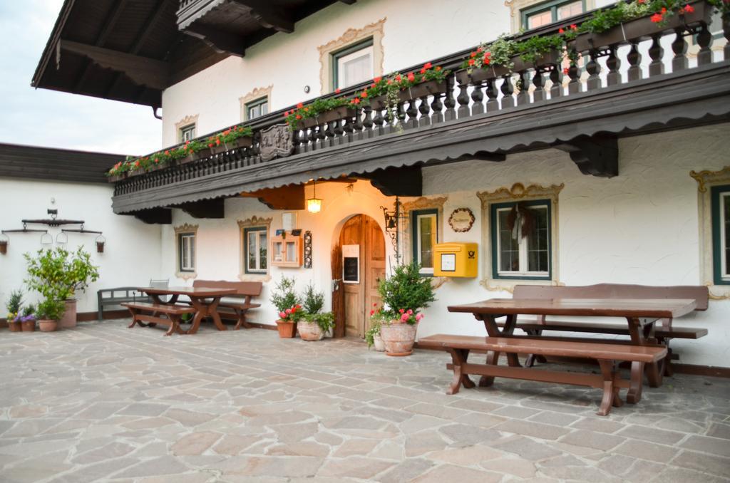 Hotel Restaurant Ferienwohnungen Alpenhof Übersee Extérieur photo